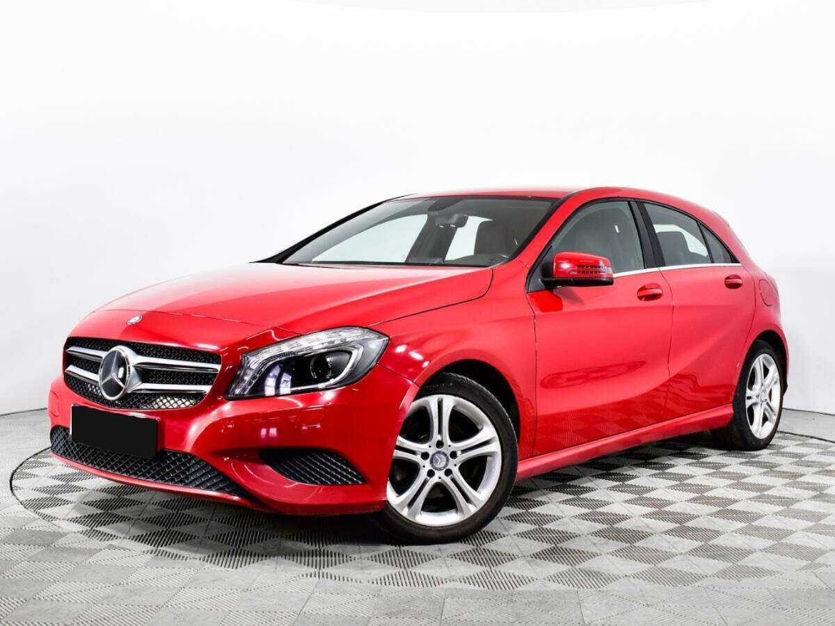 Купить Mercedes-Benz A-Класс 180, 2013, 136 676 км, фото №1