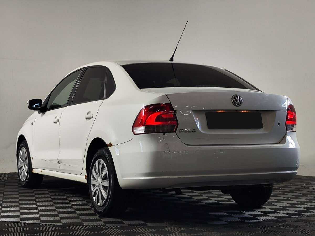 Купить Volkswagen Polo, 2011, 144 451 км, фото №3
