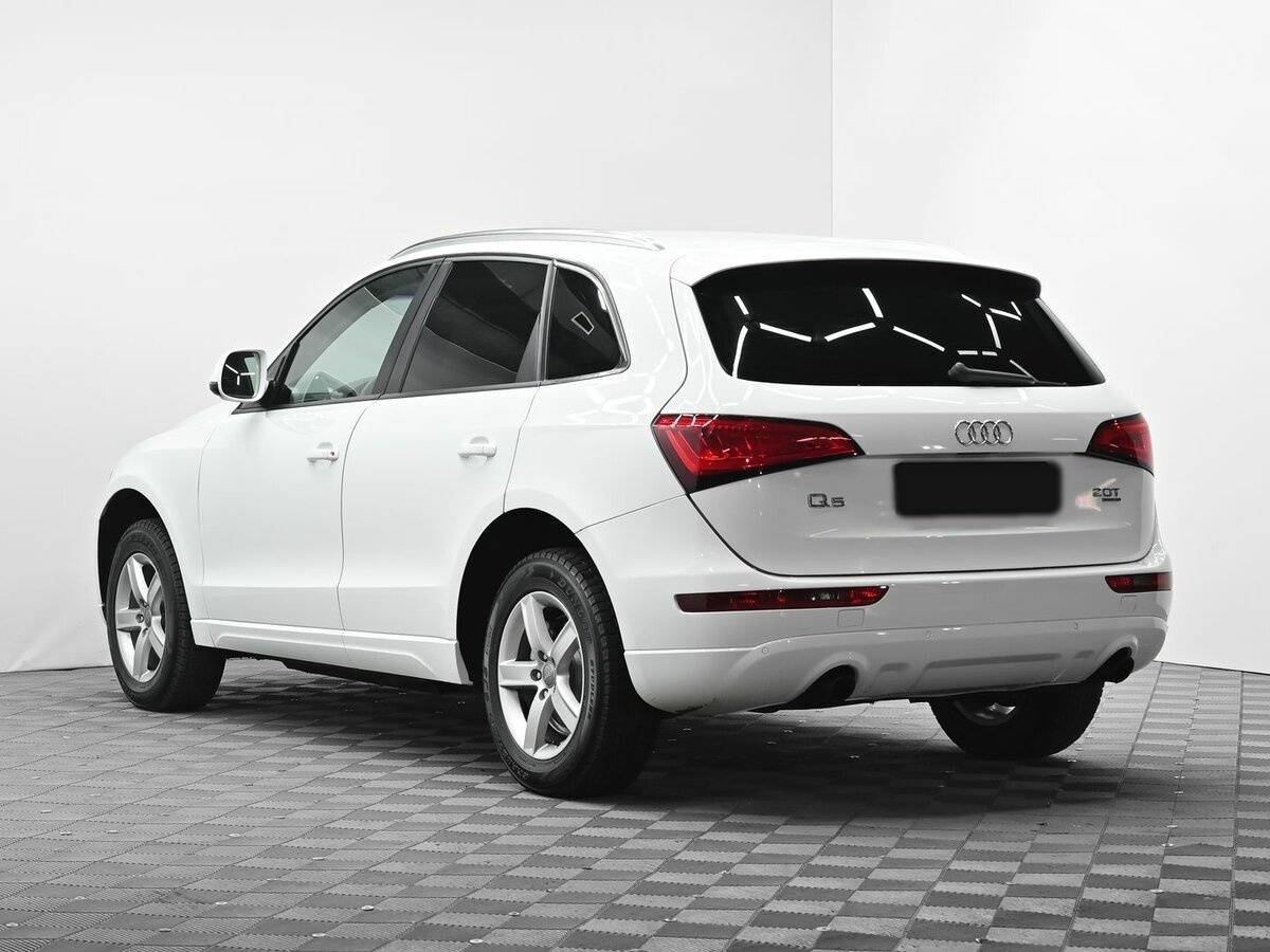 Купить Audi Q5, 2010, 129 000 км, фото №3