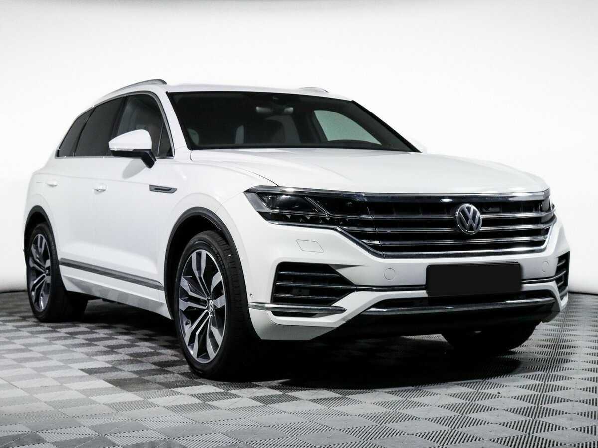 Купить Volkswagen Touareg, 2019, 99 162 км, фото №3