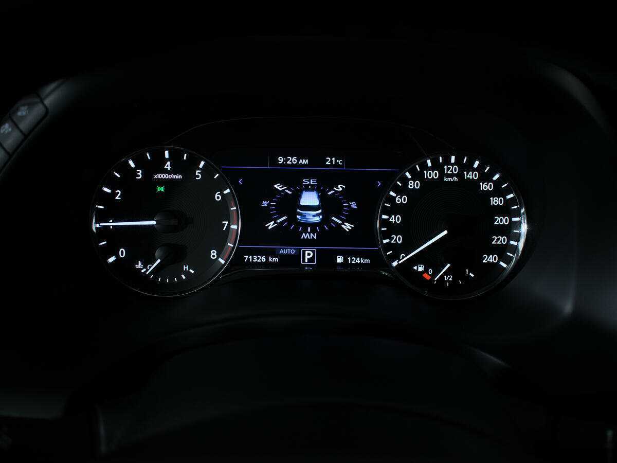 Купить Infiniti QX80, 2020, 74 200 км, фото №7