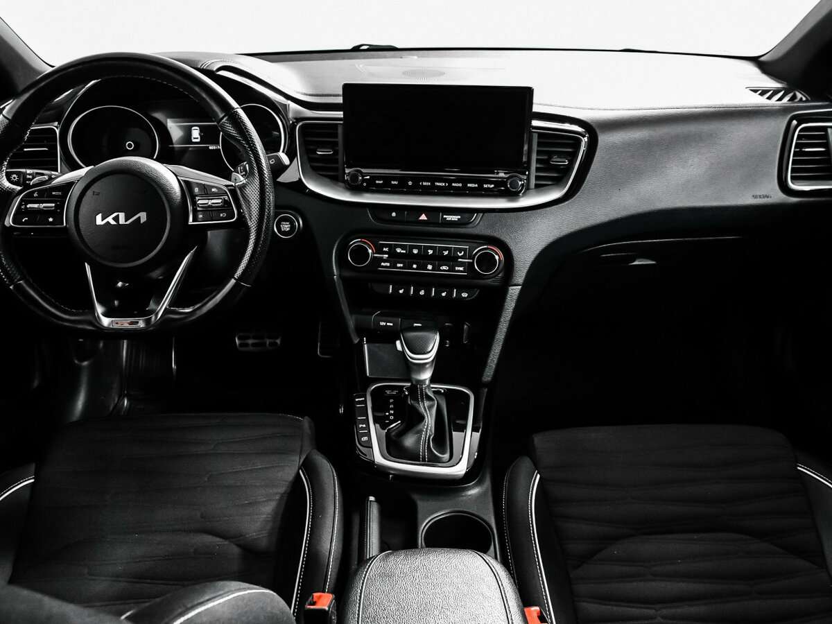 Купить Kia Ceed, 2021, 60 000 км, фото №11