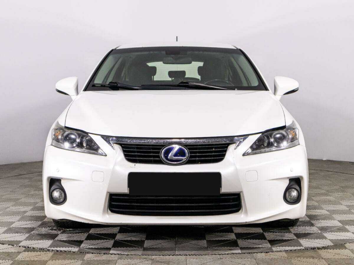 Купить Lexus CT 200h, 2012, 121 332 км, фото №2