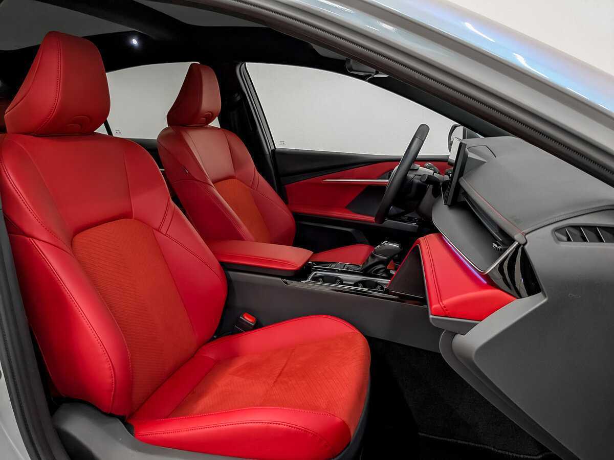 Купить Toyota Camry, 2024, 1 900 км, фото №22