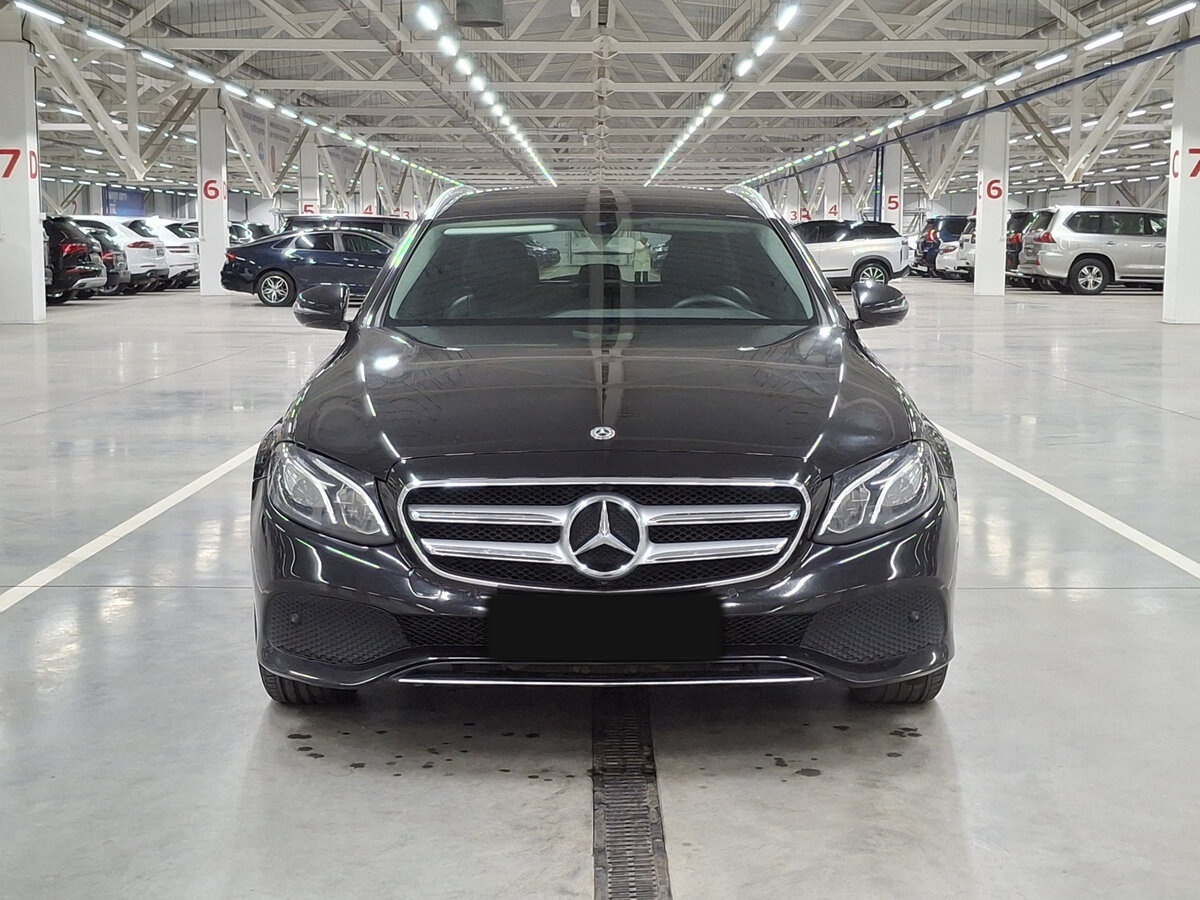 Купить Mercedes-Benz E-Класс 220 d V (W213, S213, C238), 2018, 103 756 км, фото №2