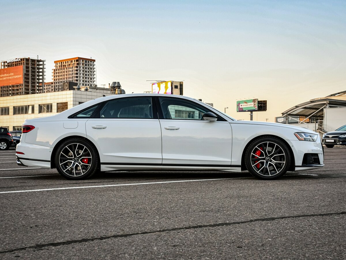 Купить Audi S8 Long IV (D5), 2020, 53 020 км, фото №3