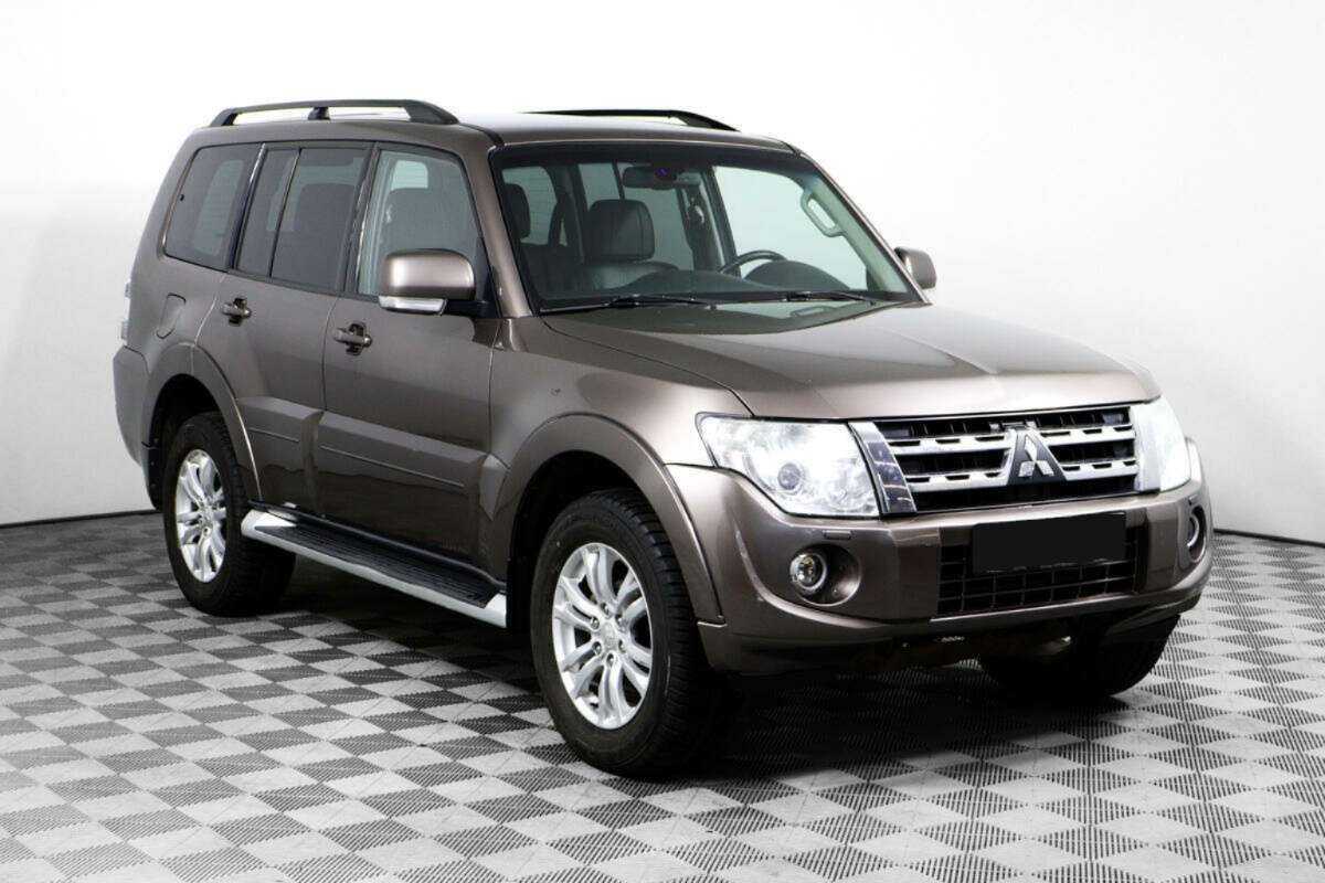 Купить Mitsubishi Pajero, 2011, 148 584 км, фото №3