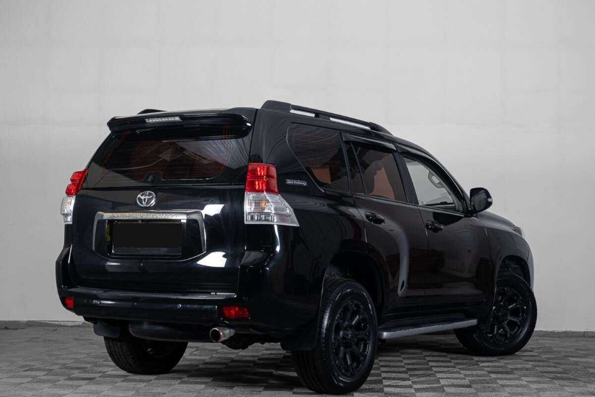 Купить Toyota Land Cruiser Prado, 2010, 157 300 км, фото №2