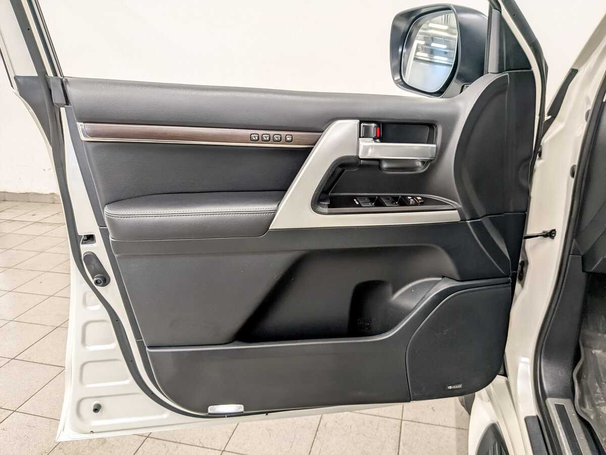 Купить Toyota Land Cruiser, 2020, 45 619 км, фото №19