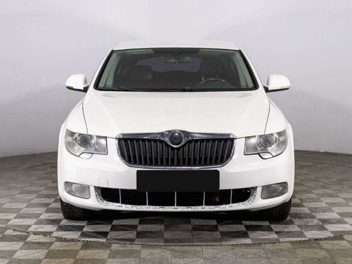 Купить Skoda Superb, 2011, 182 604 км, фото №2
