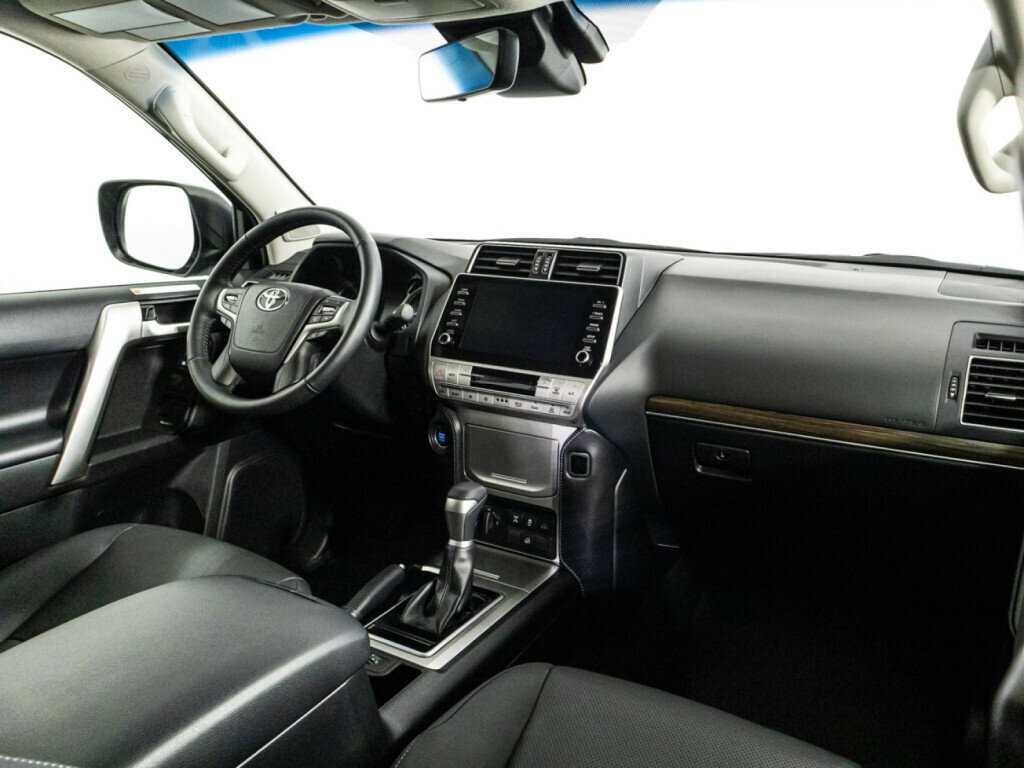 Купить Toyota Land Cruiser Prado, 2022, 7 085 км, фото №9