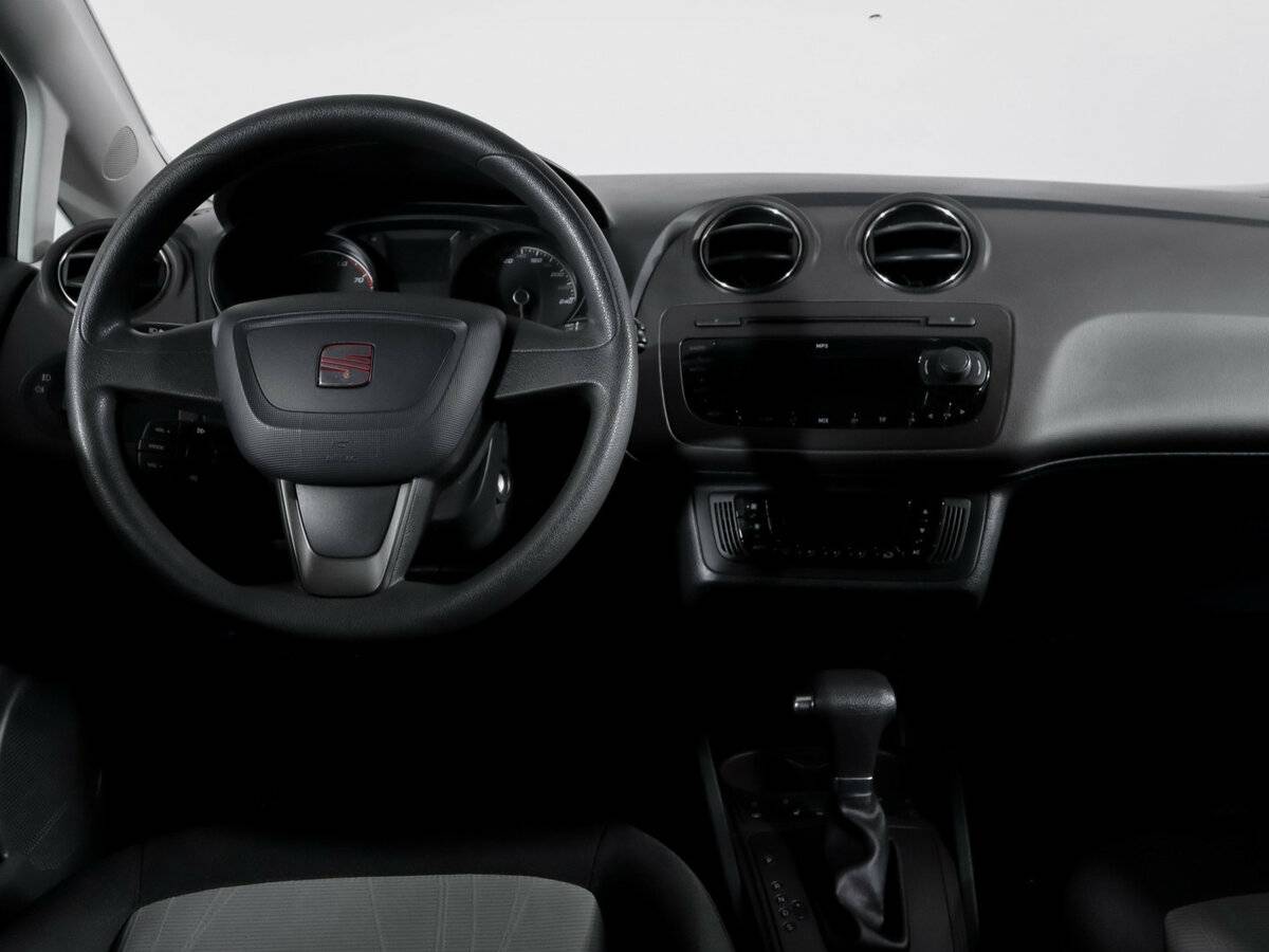 Купить SEAT Ibiza IV Рестайлинг, 2012, 127 889 км, фото №10