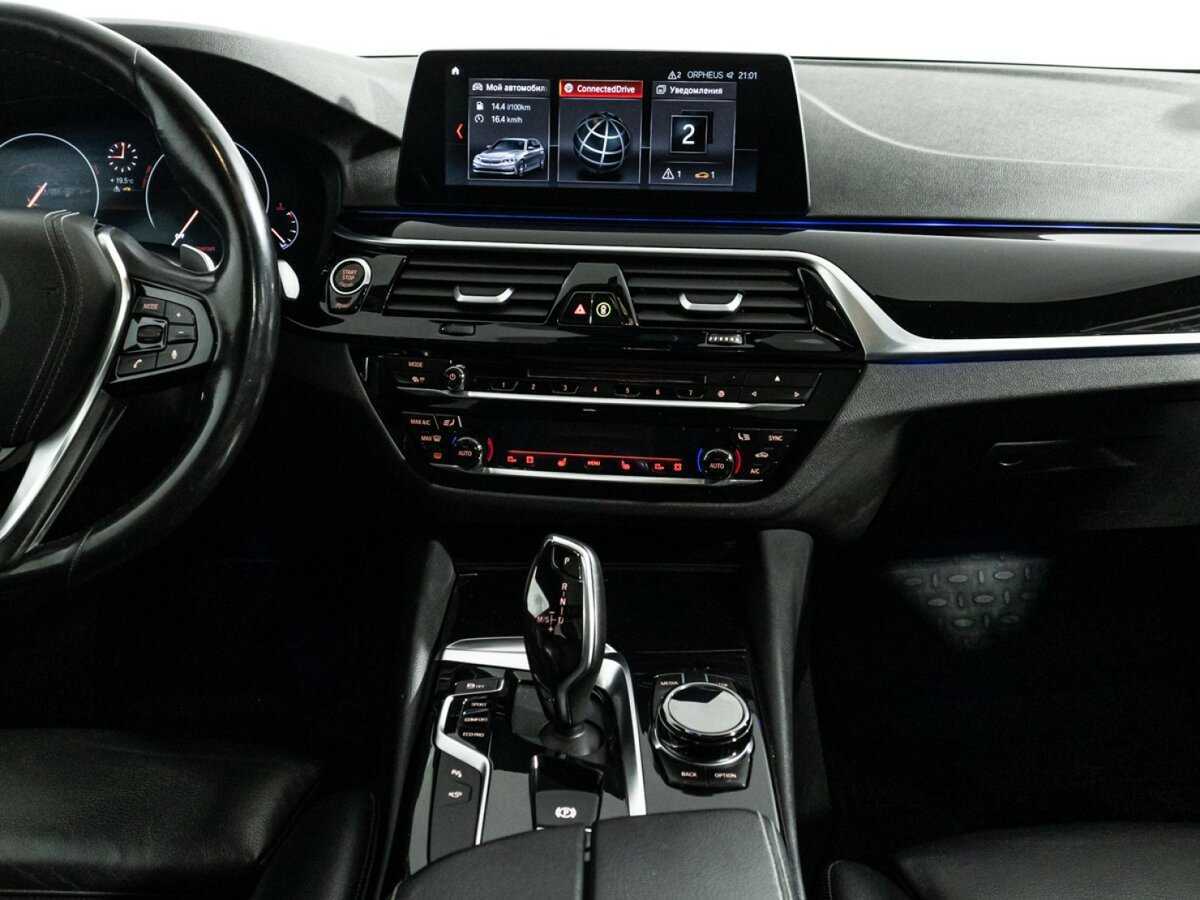 Купить BMW 5 серии 530i xDrive, 2018, 204 598 км, фото №12