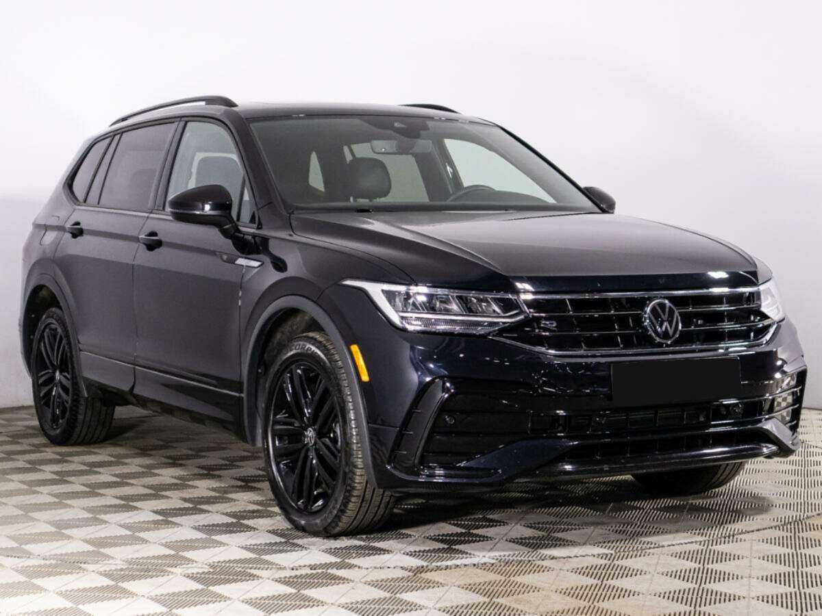 Купить Volkswagen Tiguan L, 2022, 16 851 км, фото №3