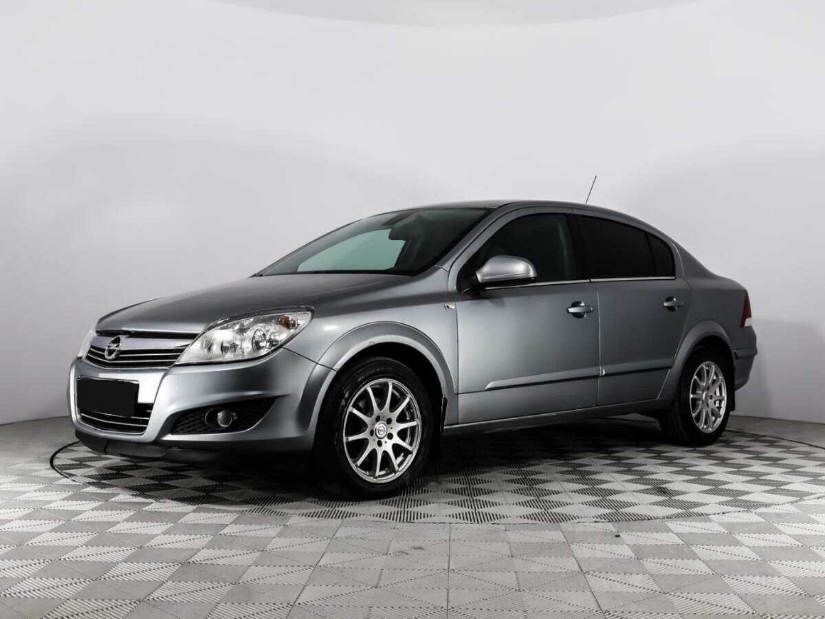 Купить Opel Astra, 2010, 201 557 км, фото №1