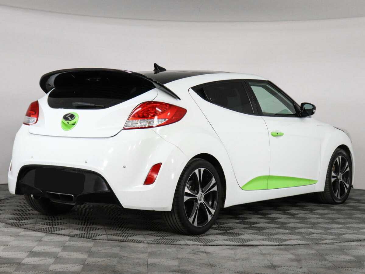 Купить Hyundai Veloster, 2011, 184 629 км, фото №4