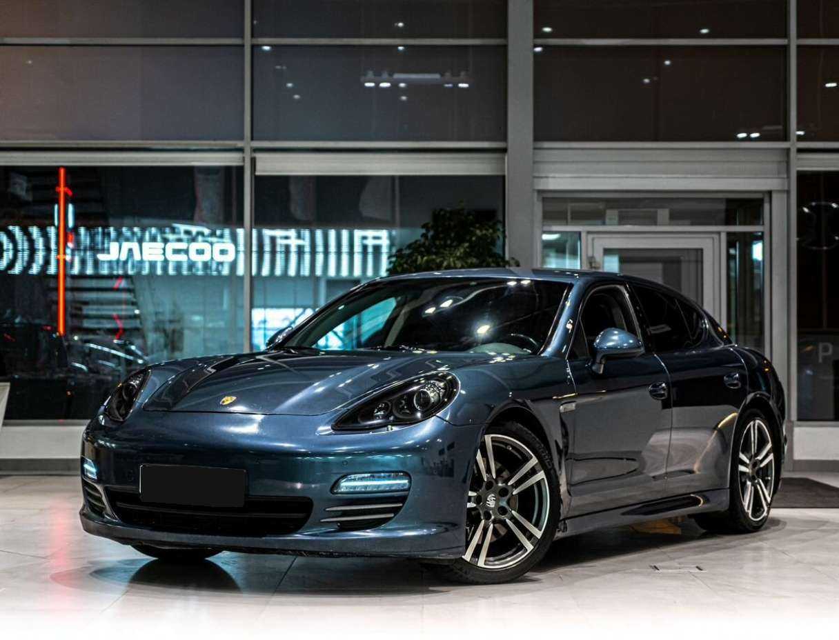 Купить Porsche Panamera 4, 2011, 180 000 км, фото №1