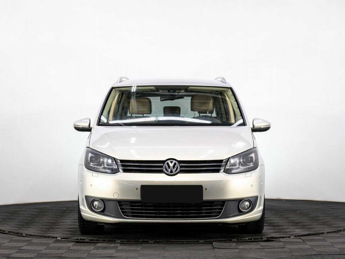 Купить Volkswagen Touran, 2013, 256 000 км, фото №2