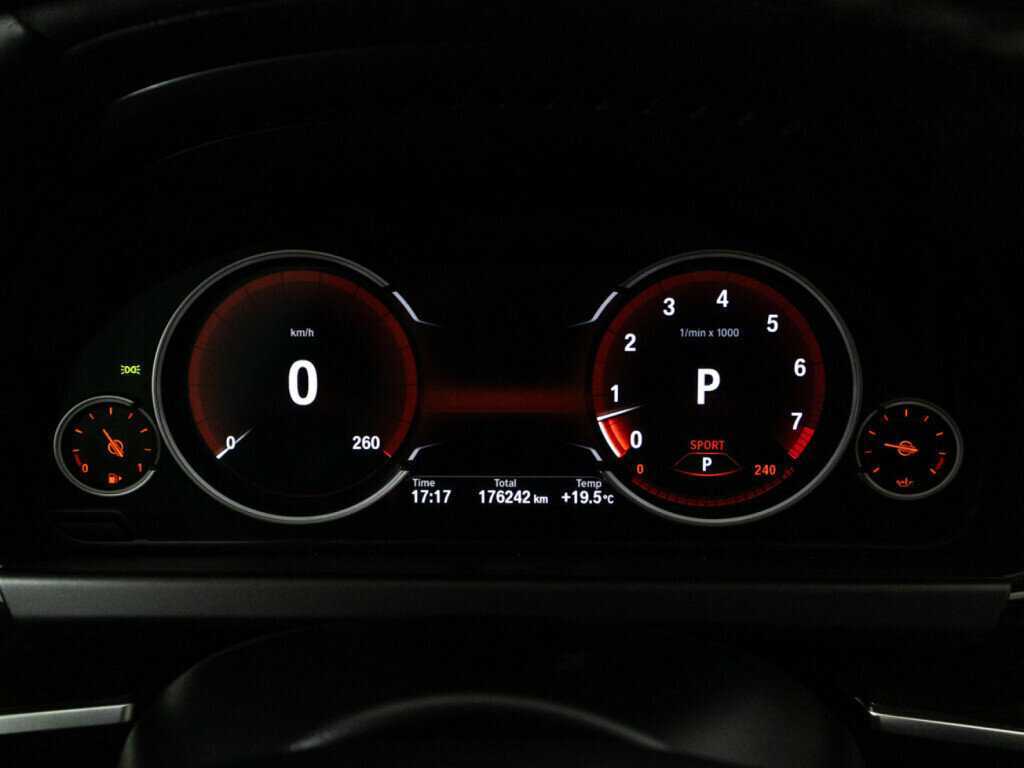 Купить BMW 6 серии 640i xDrive, 2013, 176 242 км, фото №12