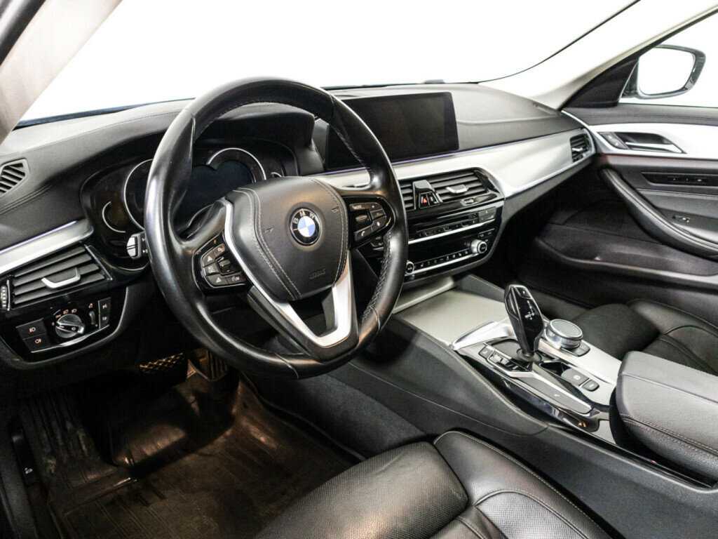 Купить BMW 5 серии 520d xDrive, 2018, 162 243 км, фото №11