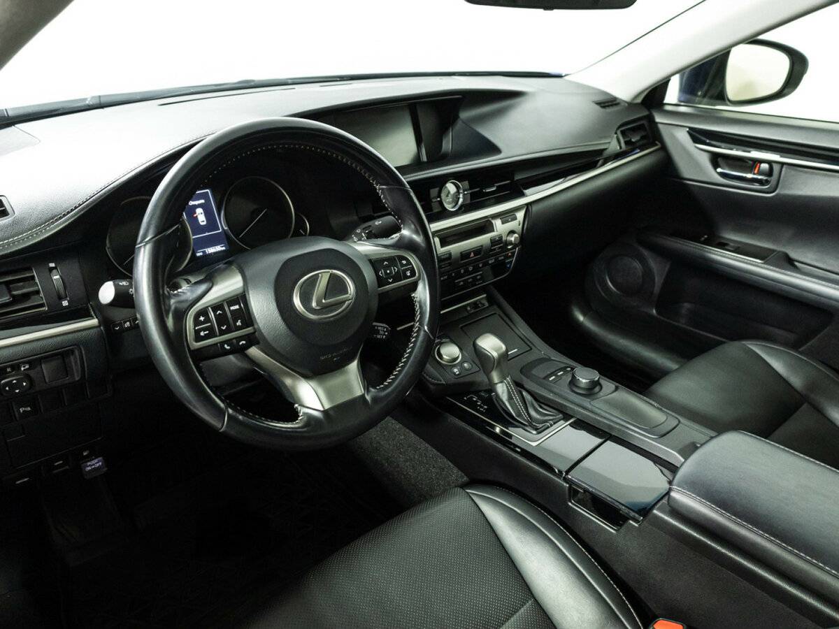 Купить Lexus ES 200 VI Рестайлинг, 2016, 158 648 км, фото №11