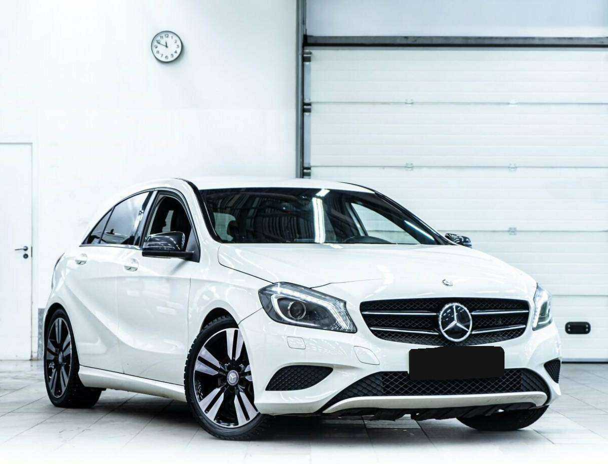 Купить Mercedes-Benz A-Класс 180, 2013, 147 600 км, фото №2