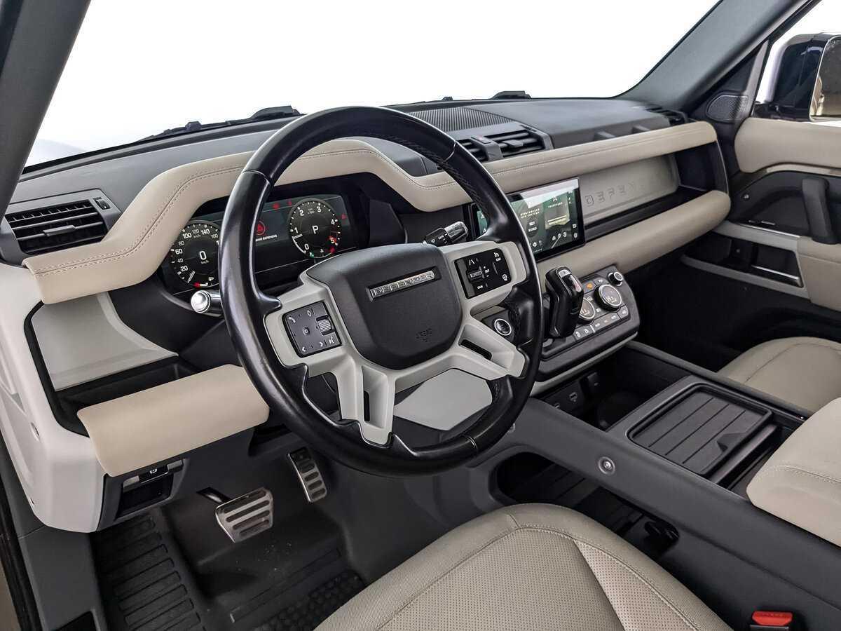 Купить Land Rover Defender 110, 2021, 51 833 км, фото №15