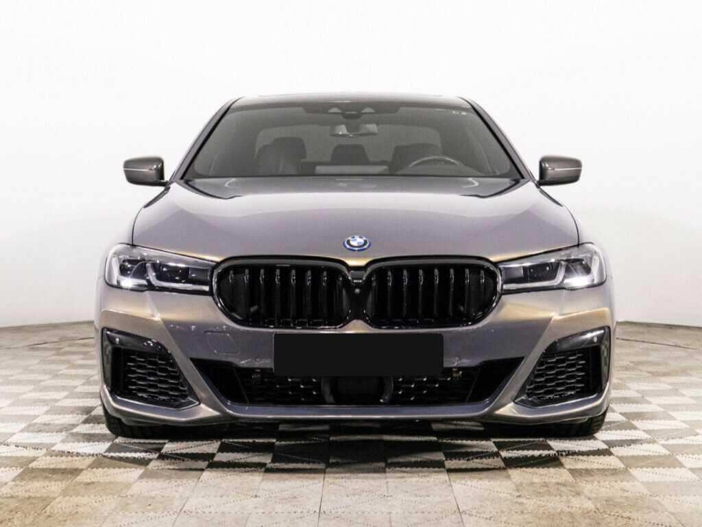Купить BMW 5 серии M550i xDrive, 2020, 97 874 км, фото №2