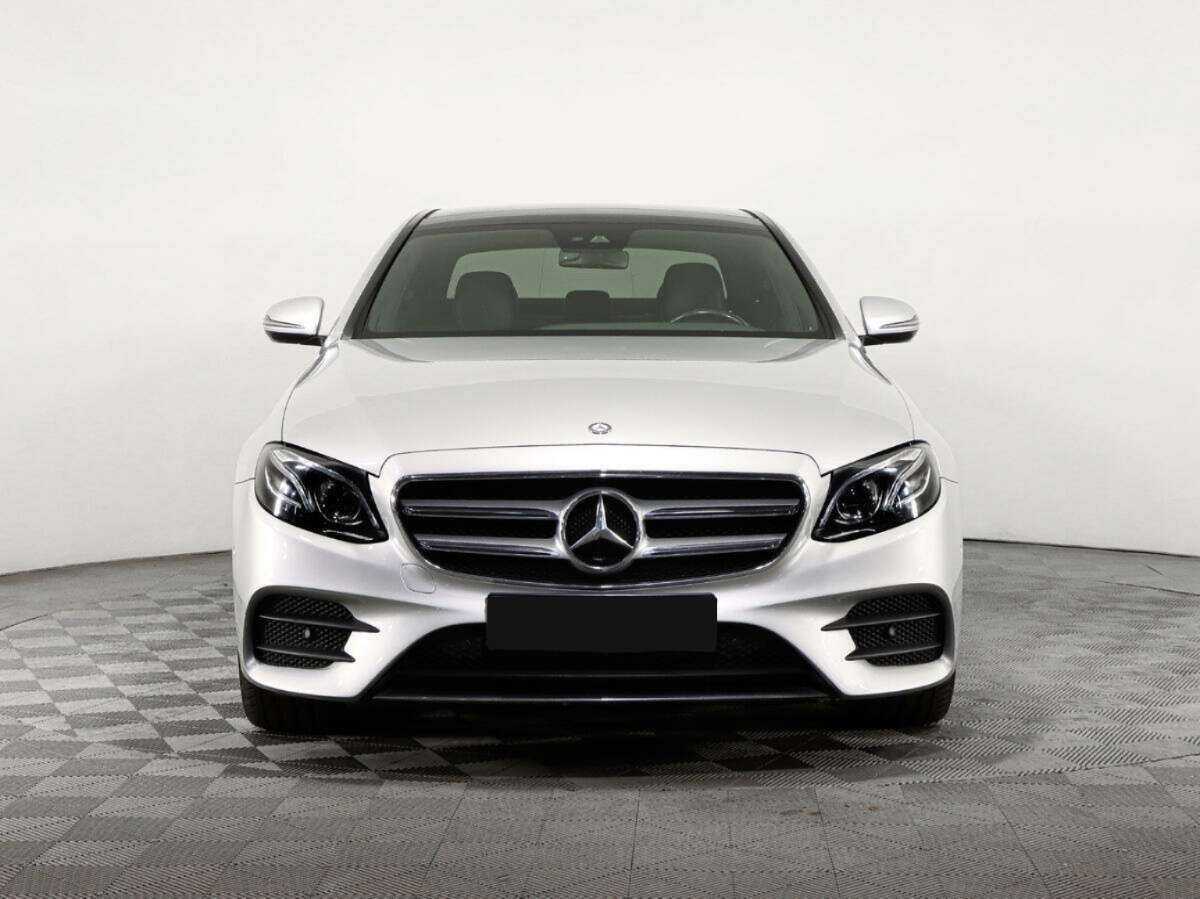 Купить Mercedes-Benz E-Класс 300, 2017, 101 130 км, фото №2