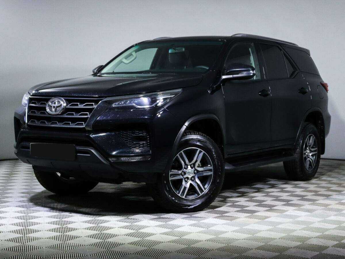 Купить Toyota Fortuner, 2021, 35 642 км, фото №1