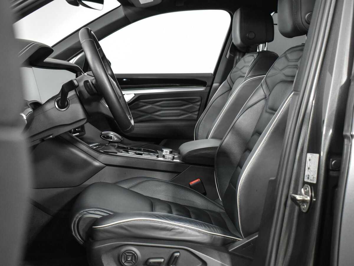 Купить Volkswagen Touareg, 2021, 48 000 км, фото №10