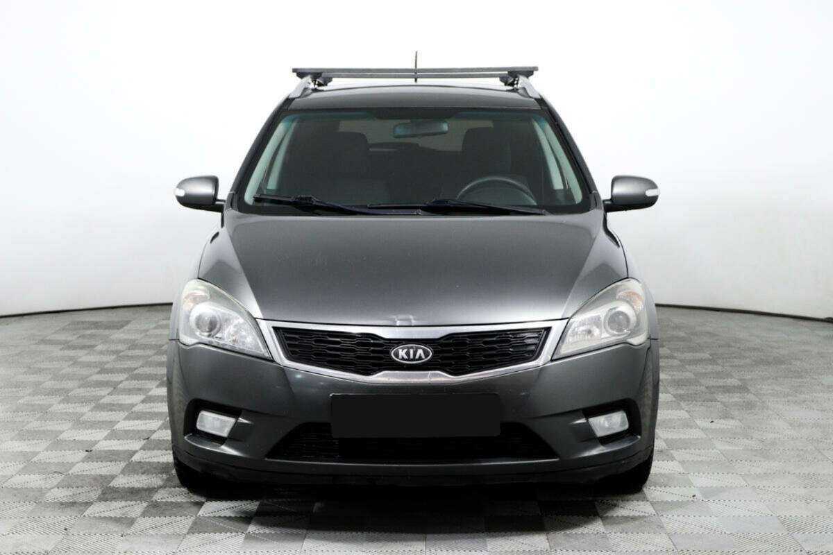 Купить Kia Ceed, 2011, 177 479 км, фото №2