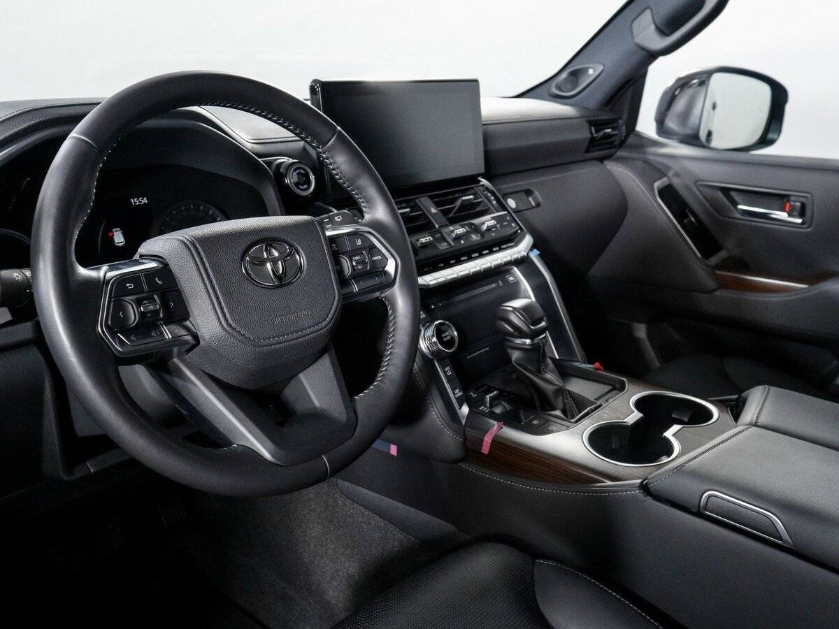 Купить Toyota Land Cruiser, 2022, 4 881 км, фото №11