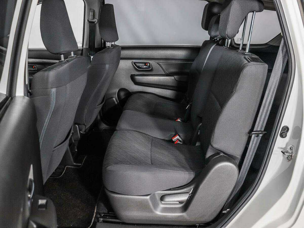 Купить Suzuki Ertiga, 2022, 16 965 км, фото №11