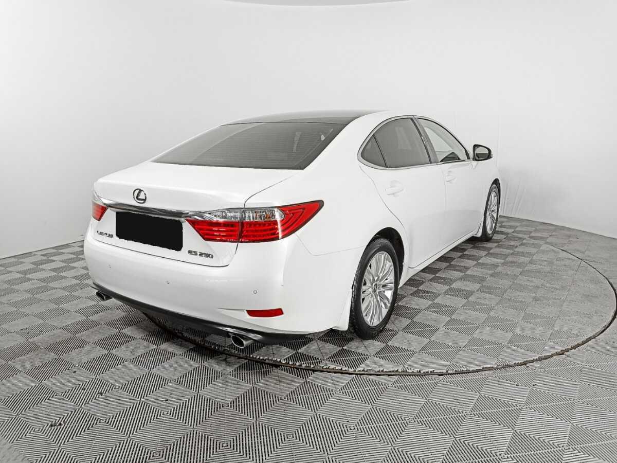 Купить Lexus ES 250, 2015, 124 746 км, фото №3