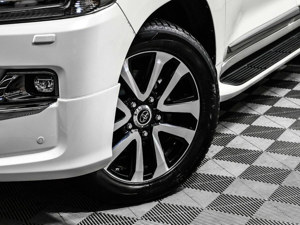 Купить Toyota Land Cruiser, 2019, 69 227 км, фото №14