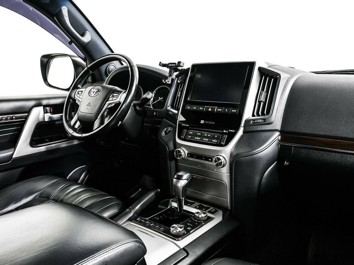 Купить Toyota Land Cruiser, 2019, 69 227 км, фото №9