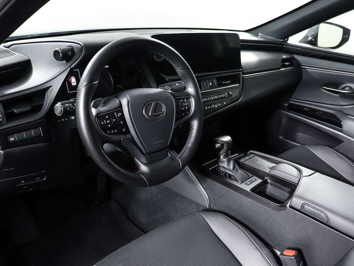 Купить Lexus ES 250, 2022, 7 542 км, фото №8