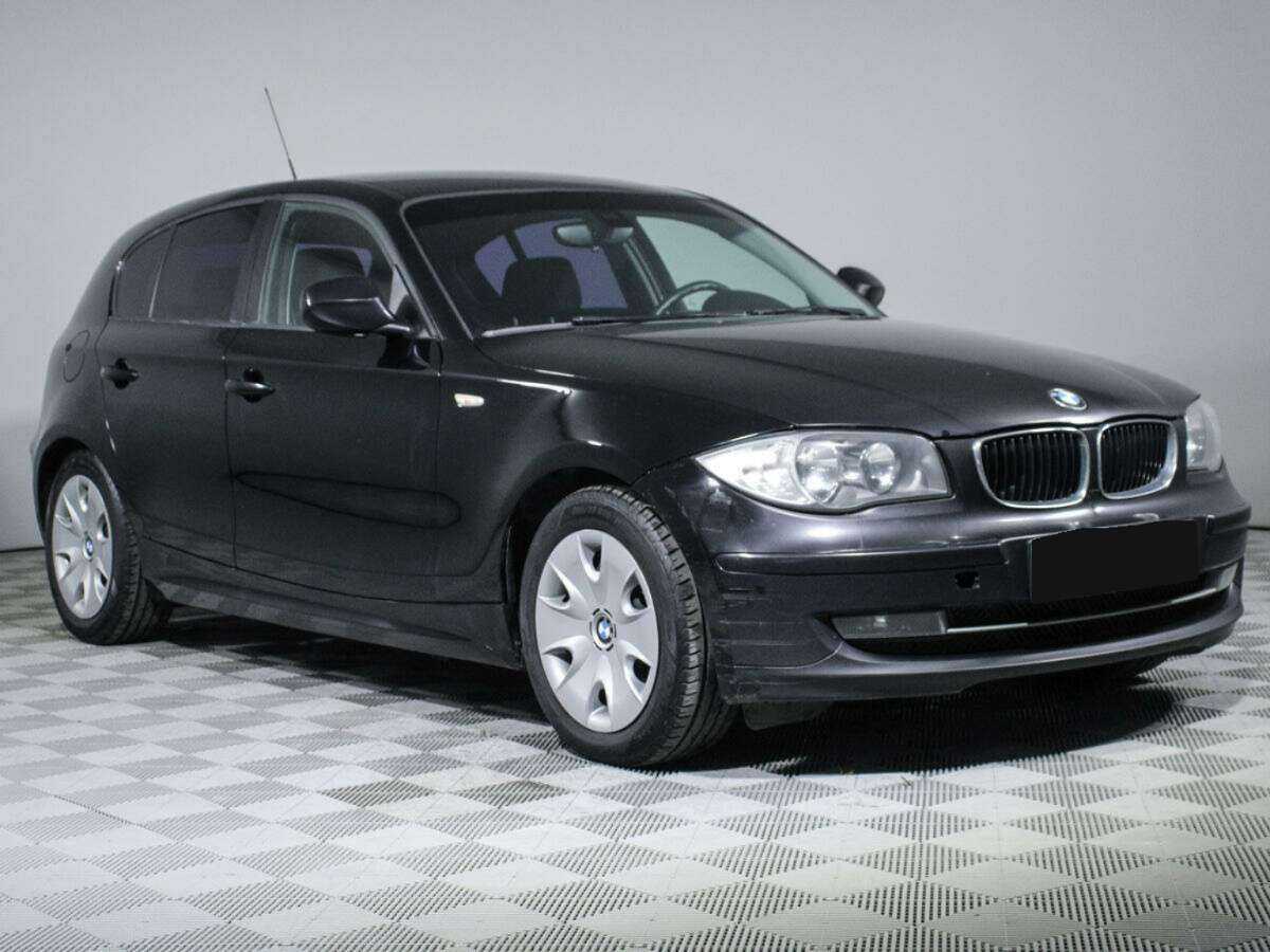 Купить BMW 1 серии 116i, 2010, 93 363 км, фото №3