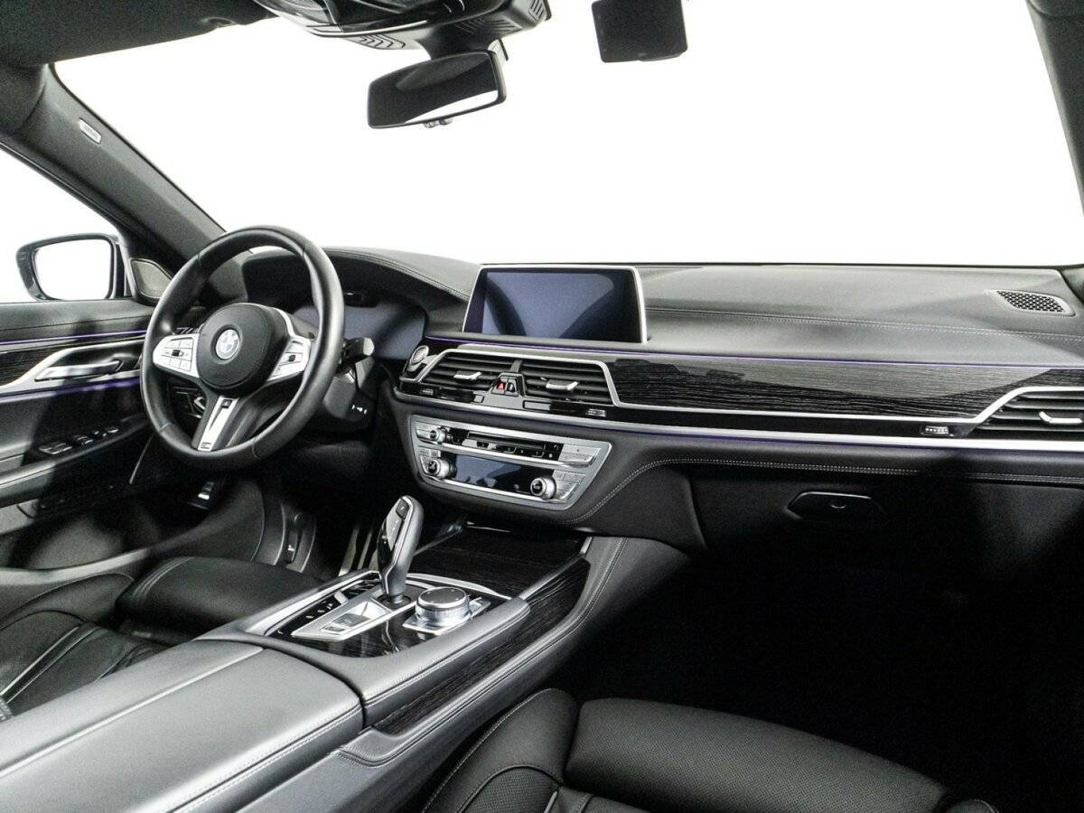 Купить BMW 7 серии 730d xDrive, 2020, 52 772 км, фото №9