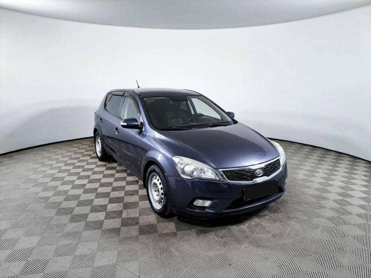 Купить Kia Ceed, 2010, 239 500 км, фото №3