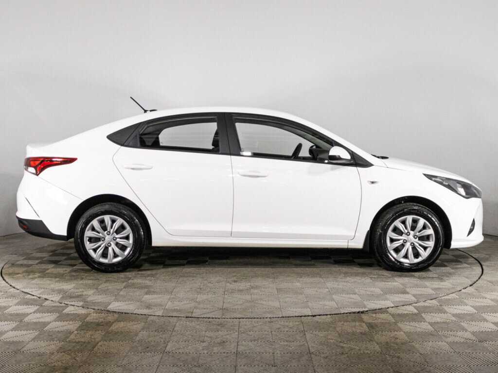 Купить Hyundai Solaris, 2021, 11 000 км, фото №4