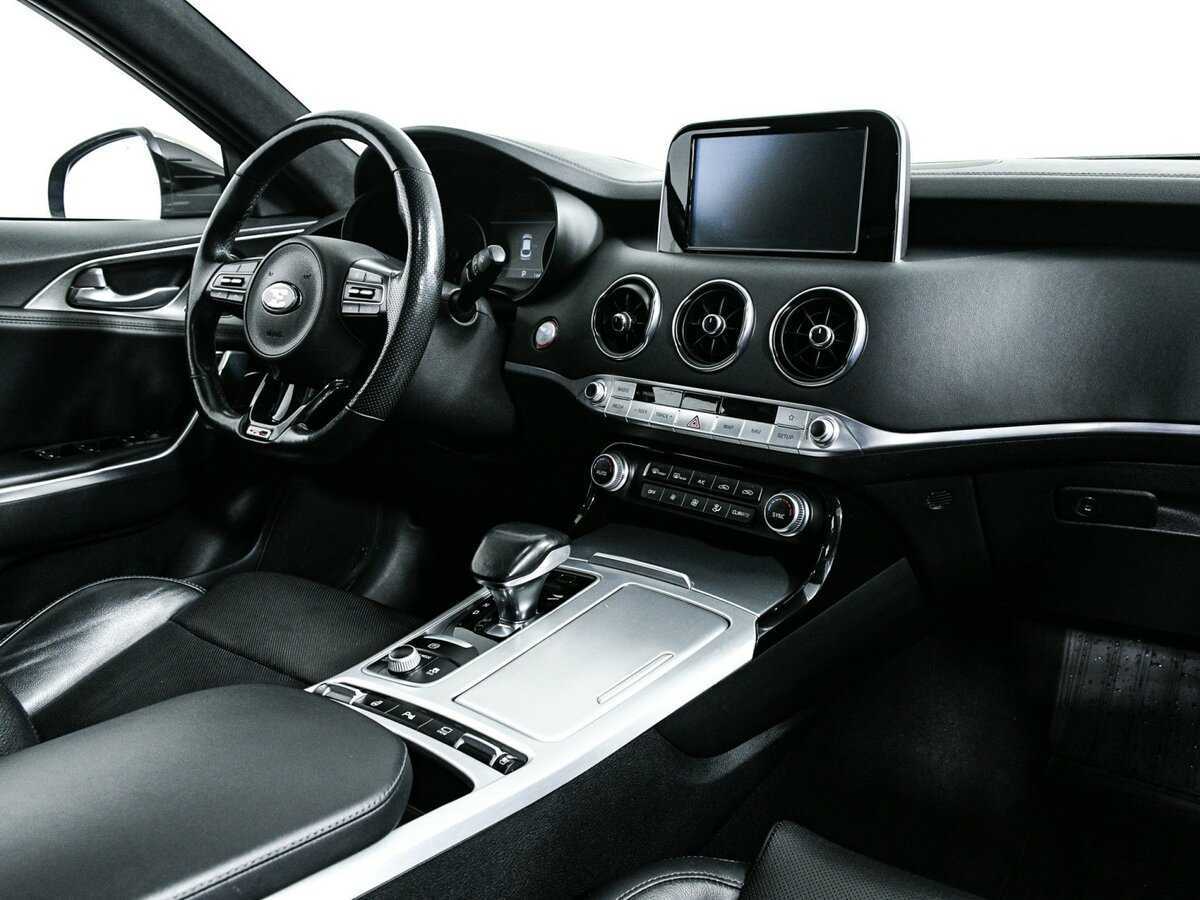 Купить Kia Stinger, 2018, 144 699 км, фото №9