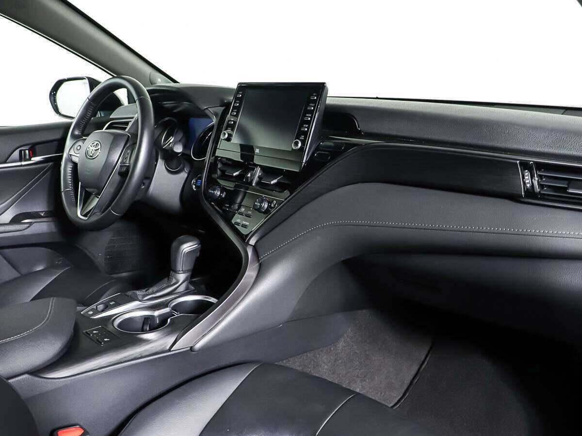 Купить Toyota Camry, 2022, 48 632 км, фото №8
