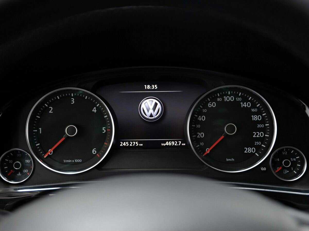 Купить Volkswagen Touareg, 2010, 245 274 км, фото №18