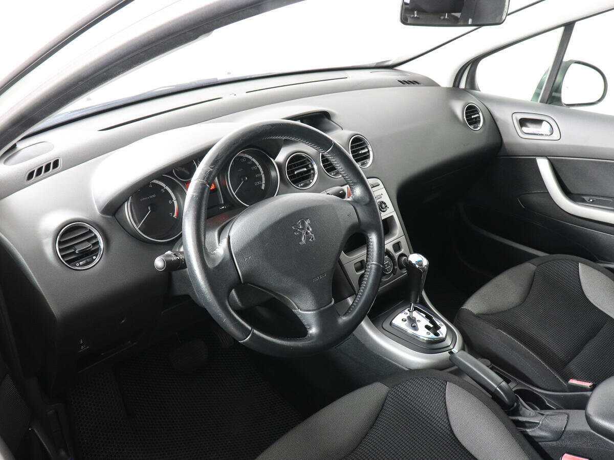 Купить Peugeot 308, 2010, 116 080 км, фото №5