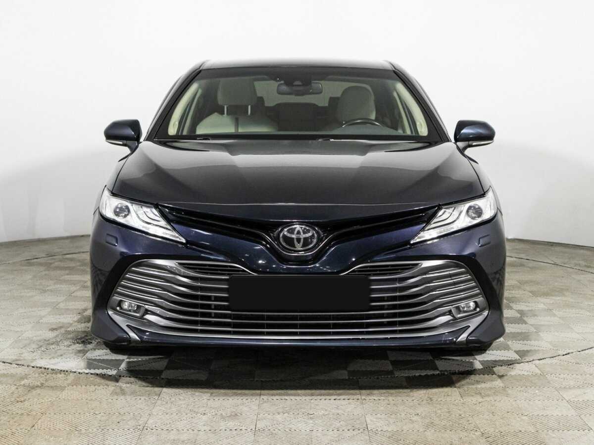 Купить Toyota Camry, 2018, 81 286 км, фото №2