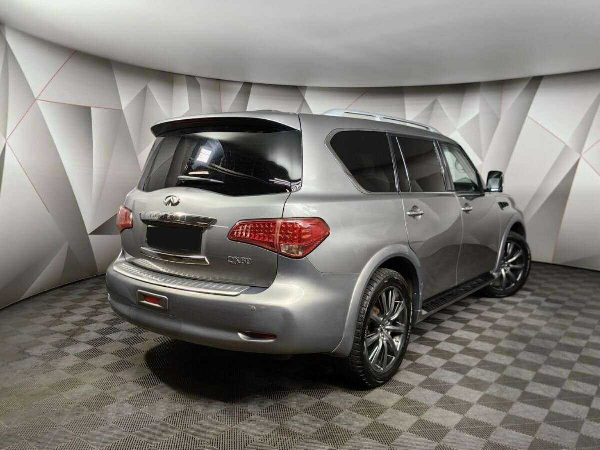 Купить Infiniti QX56, 2013, 193 241 км, фото №2
