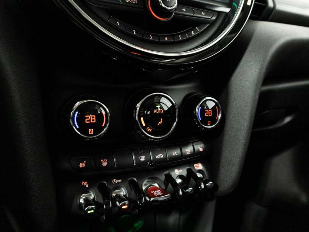 Купить Mini Hatch Cooper, 2020, 57 044 км, фото №17