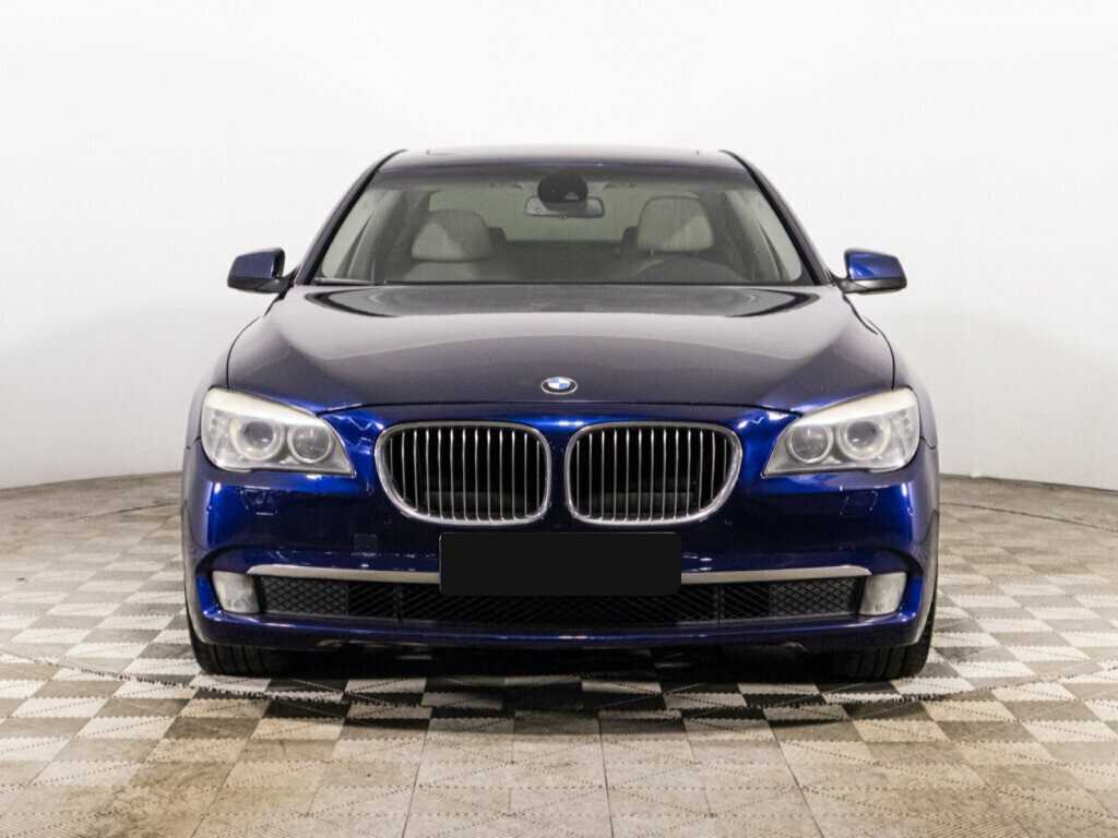 Купить BMW 7 серии 740i, 2012, 183 136 км, фото №2